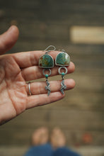 Load image into Gallery viewer, Bird’s Eye View Earrings