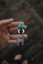 Load image into Gallery viewer, The Prettiest Star Earrings