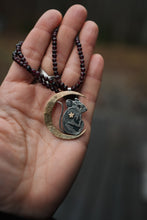 Load image into Gallery viewer, Mouse Moon