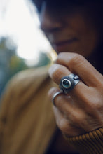 Load image into Gallery viewer, Ripple Ring