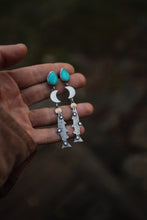 Load image into Gallery viewer, The Prettiest Star Earrings