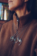 Load image into Gallery viewer, Antler and Stone Necklace