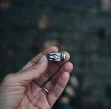 Load image into Gallery viewer, Ripple Ring