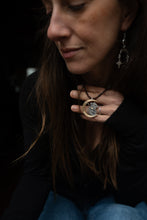 Load image into Gallery viewer, Mouse Moon