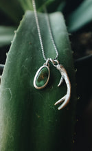 Load image into Gallery viewer, Antler and Stone Necklace