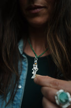 Load image into Gallery viewer, Trout Lily and Chrysoprase Reversible Necklace