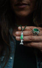 Load image into Gallery viewer, Trout Lily and Chrysoprase Reversible Necklace