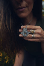 Load image into Gallery viewer, Monarch Necklace