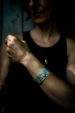 Load image into Gallery viewer, Foxy the Cuff