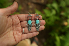 Load image into Gallery viewer, Periodical Cicada Earrings