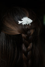 Load image into Gallery viewer, Sunfish Hair Comb