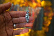 Load image into Gallery viewer, Salmon Charm