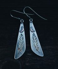 Load image into Gallery viewer, Crescent Feather Earrings